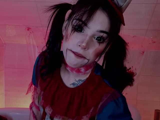 секс на веб с CoralineJones