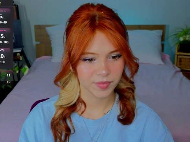 CoralineJones's BongaCams show and profile