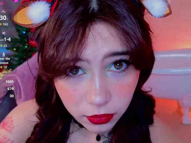 CoralineJones Live Webcam on BongaCams