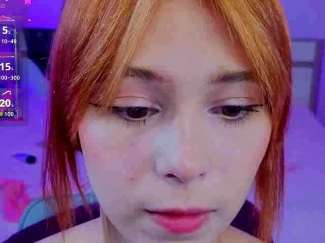 CoralineJones webcam