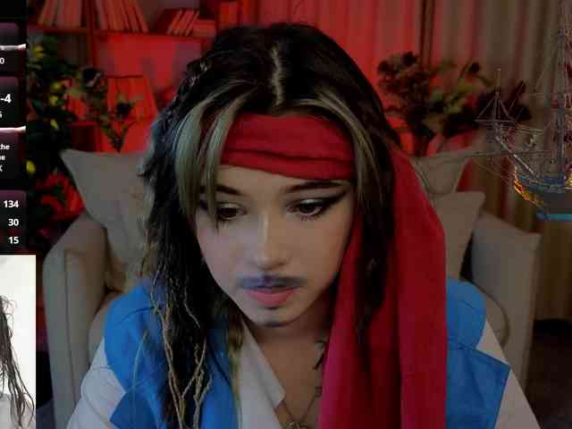 CoralineJones webcam