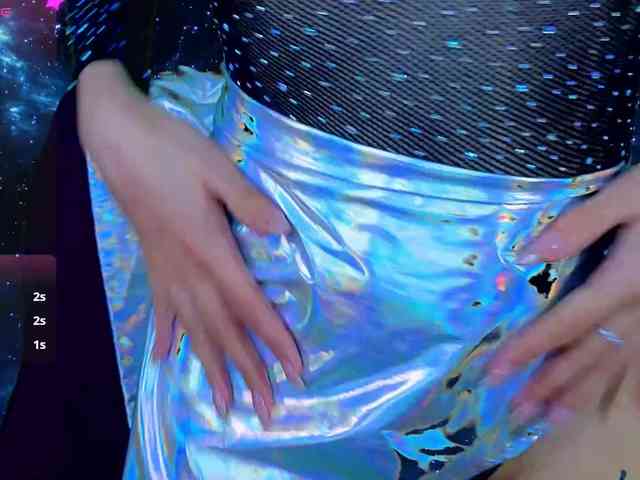 CoralineJones webcam