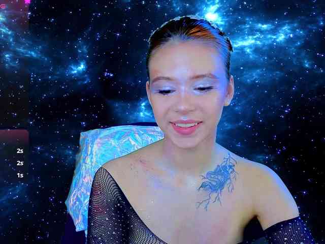 CoralineJones webcam