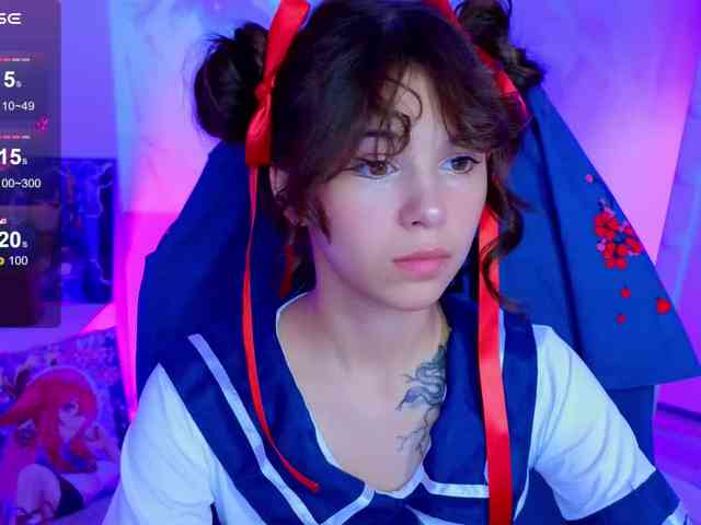 CoralineJones webcam