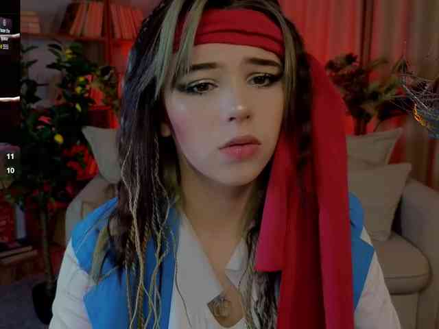 CoralineJones webcam