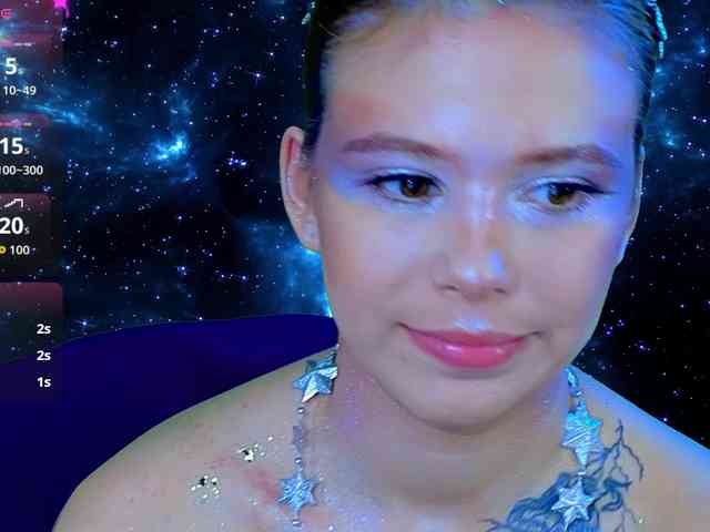 CoralineJones webcam