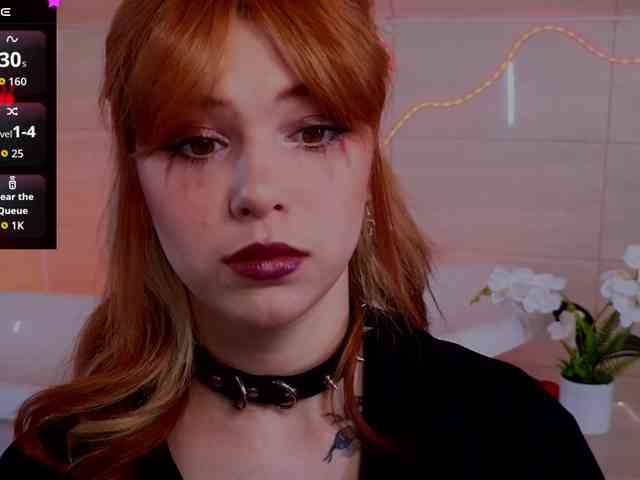 CoralineJones Live Webcam on BongaCams