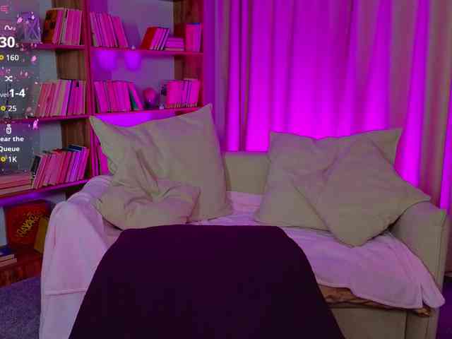 CoralineJones webcam