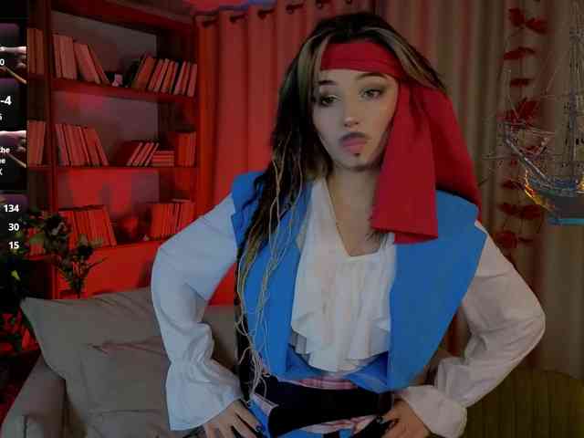 CoralineJones webcam