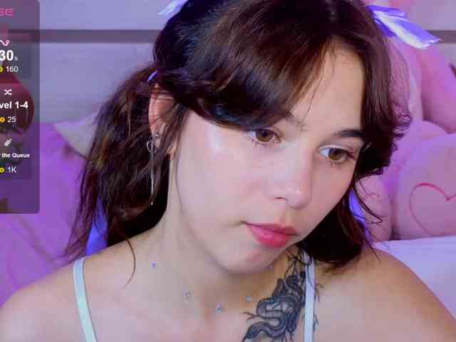 videochat nude CoralineJones