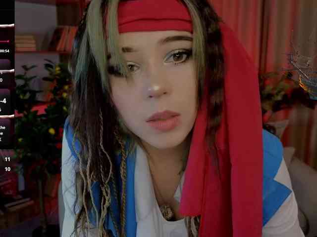 CoralineJones webcam