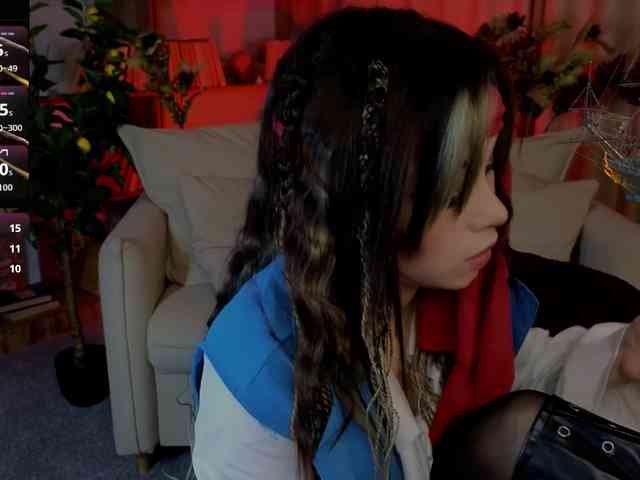 CoralineJones webcam