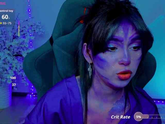 CoralineJones webcam