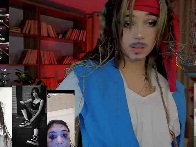 CoralineJones webcam