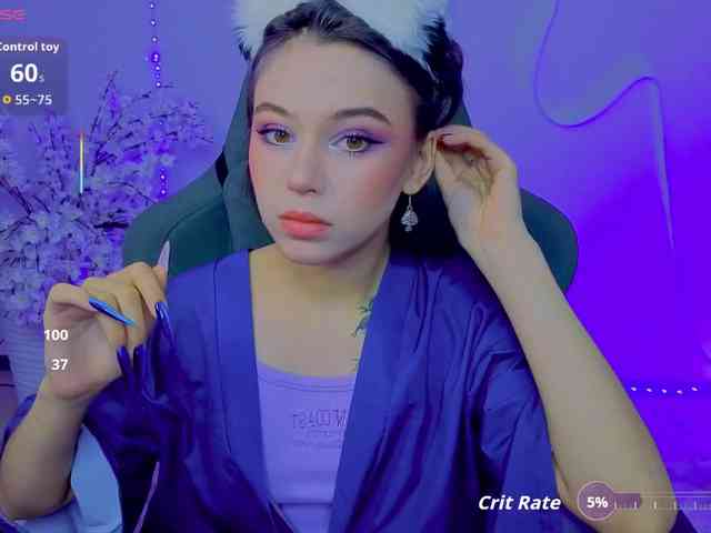 CoralineJones webcam