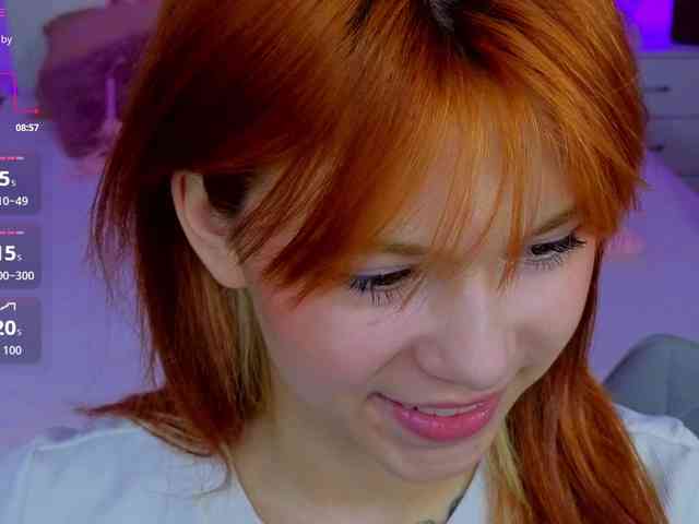 CoralineJones webcam