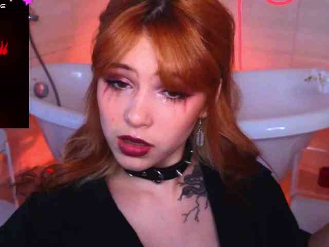 CoralineJones Live Webcam on BongaCams