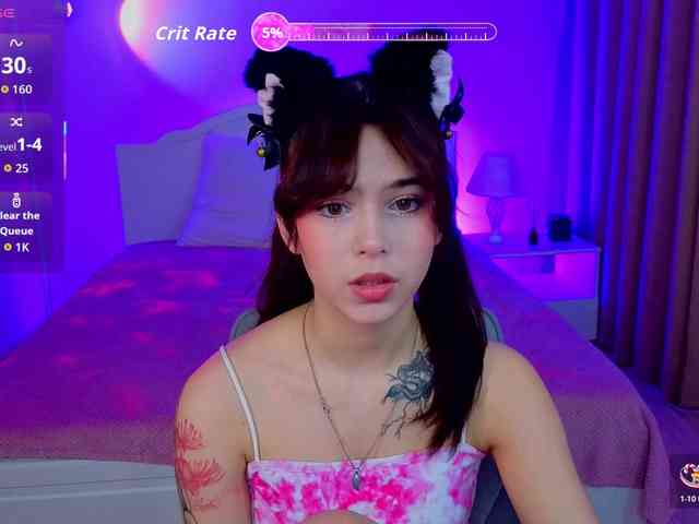 CoralineJones webcam