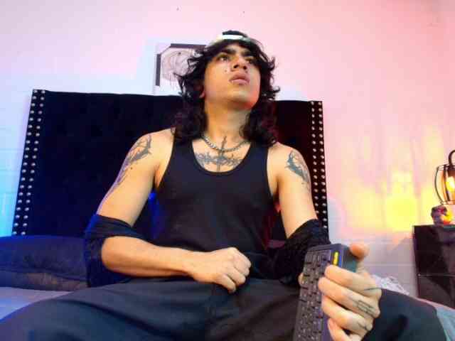 AxellKush Live Webcam on BongaCams