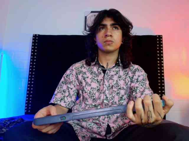 AxellKush Live Webcam on BongaCams