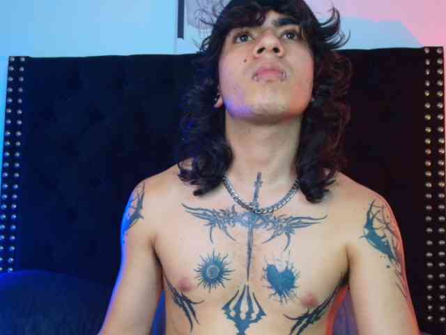 AxellKush Live Webcam on BongaCams