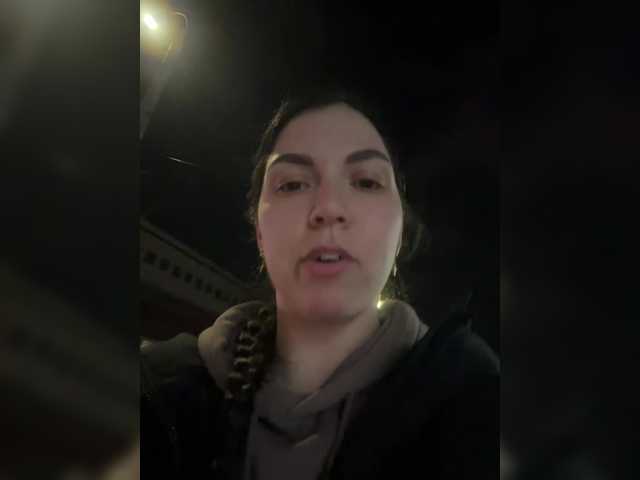 Vika19981's BongaCams show and profile