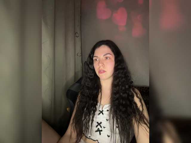Vika19981's BongaCams show and profile