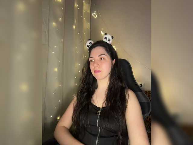 Vika19981's BongaCams show and profile