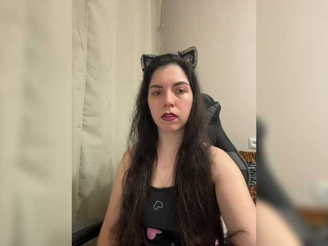 Vika19981's BongaCams show and profile