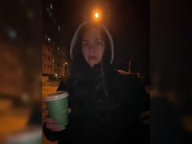 Vika19981's BongaCams show and profile