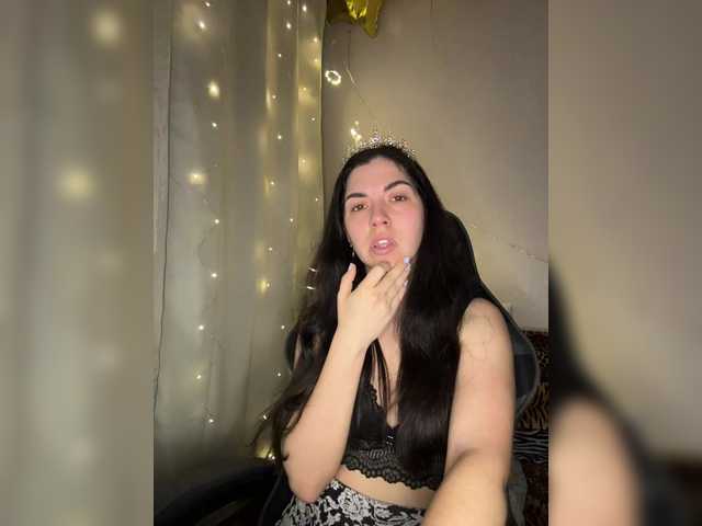 Vika19981's BongaCams show and profile