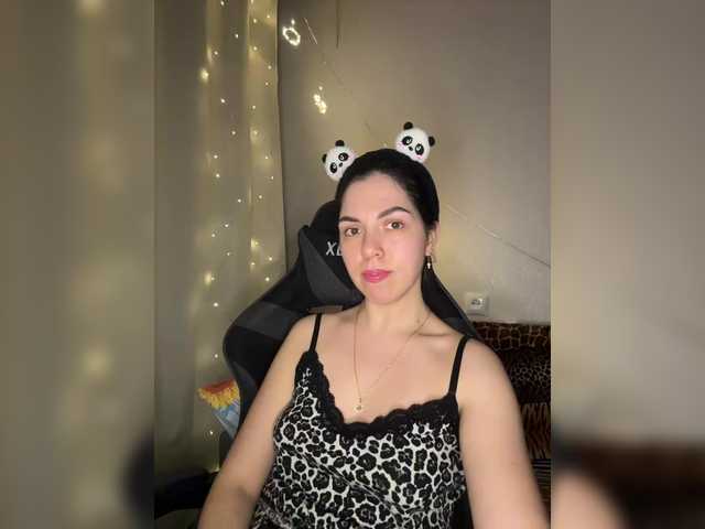 Vika19981's BongaCams show and profile