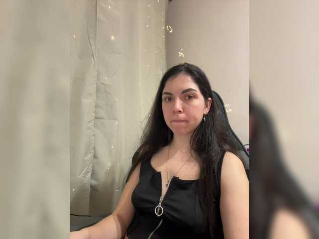 Vika19981's BongaCams show and profile