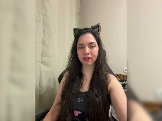 Vika19981's BongaCams show and profile