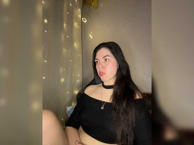 Vika19981's BongaCams show and profile