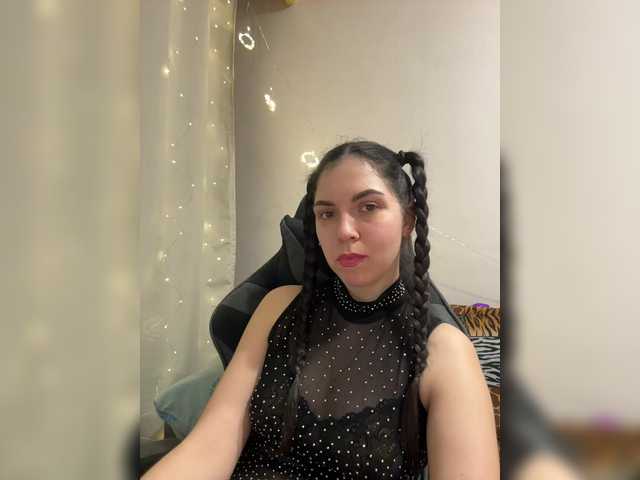 Vika19981's BongaCams show and profile