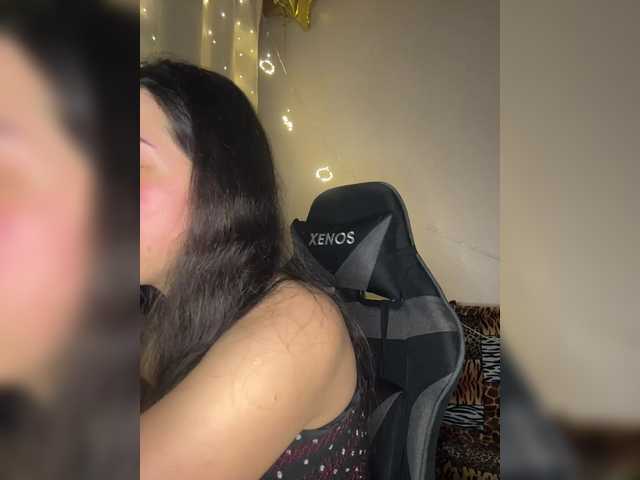 Vika19981's BongaCams show and profile