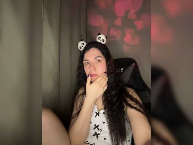 Vika19981's BongaCams show and profile