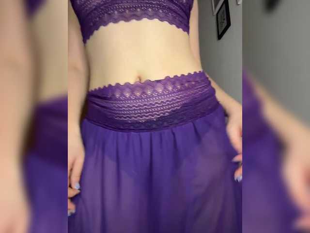 Vika19981's BongaCams show and profile