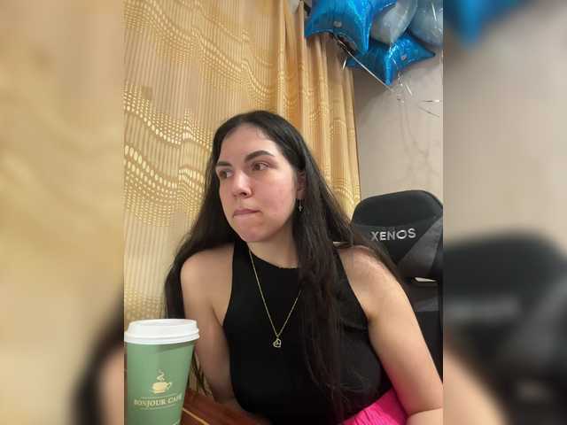 Vika19981's BongaCams show and profile