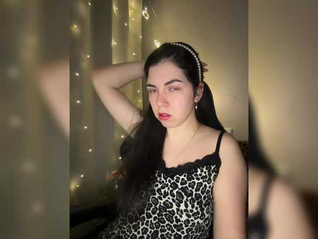 Vika19981's BongaCams show and profile
