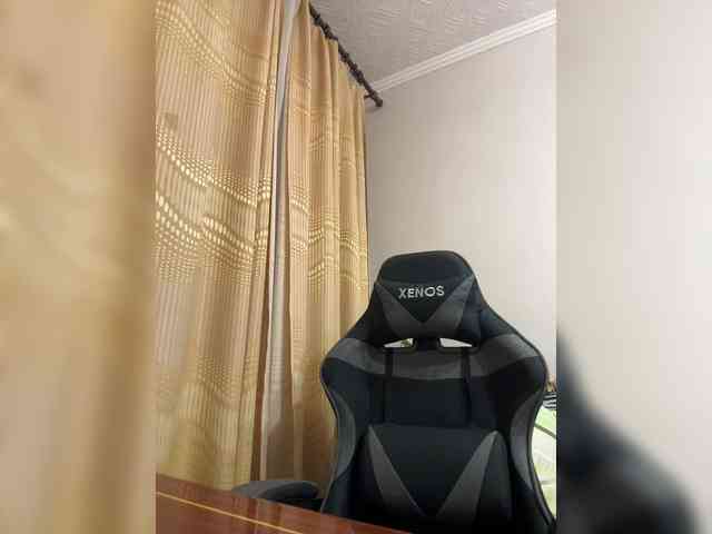 Vika19981 Live Webcam on BongaCams