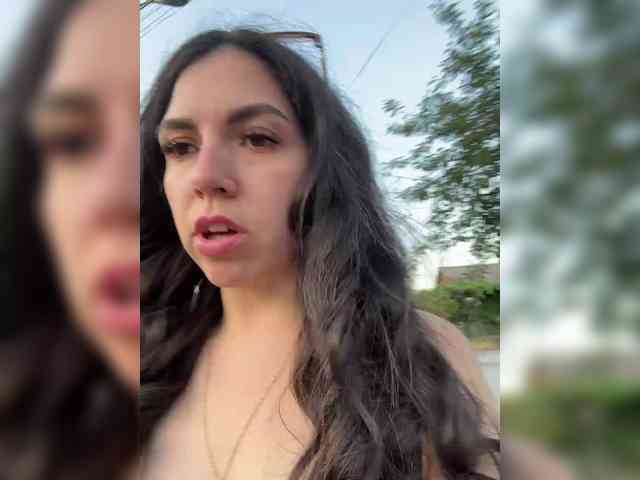 Vika19981 webcam
