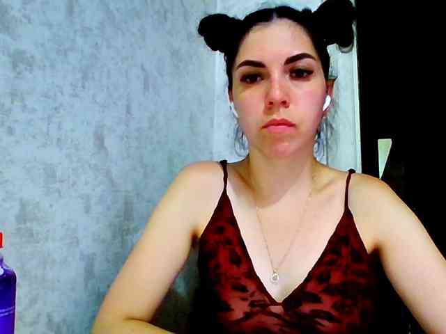 Vika19981 webcam