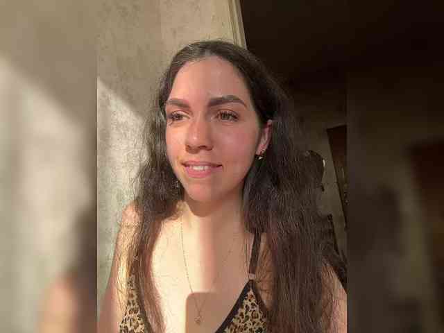 Vika19981 webcam