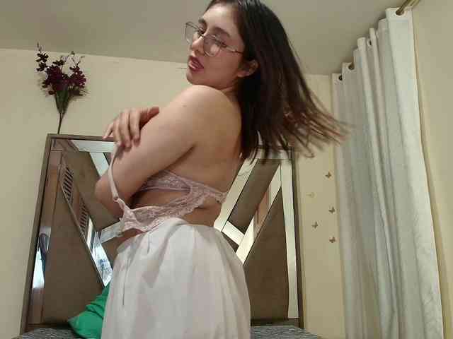 leyladarly webcam