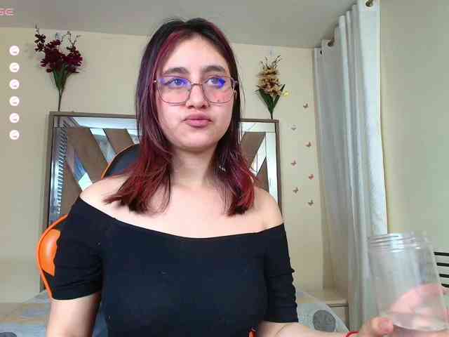 leyladarly webcam