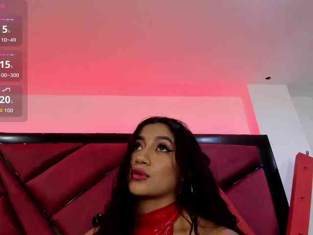AlinaMontero webcam