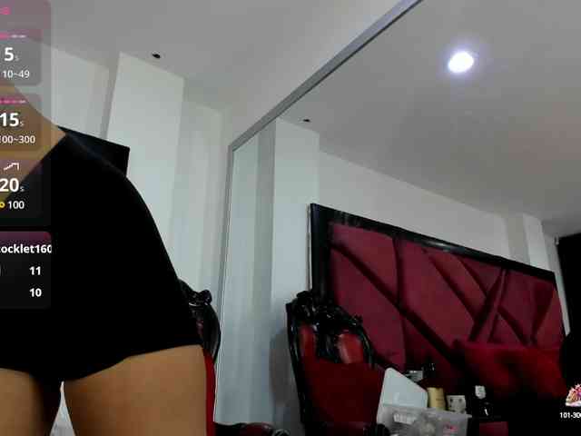 AlinaMontero webcam