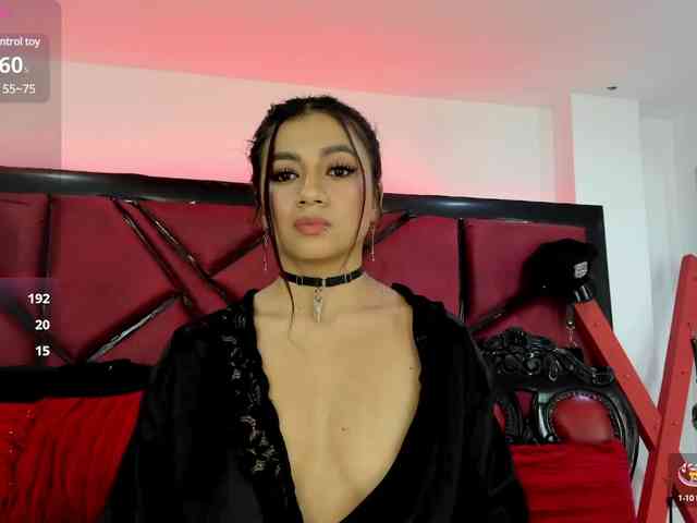 AlinaMontero webcam